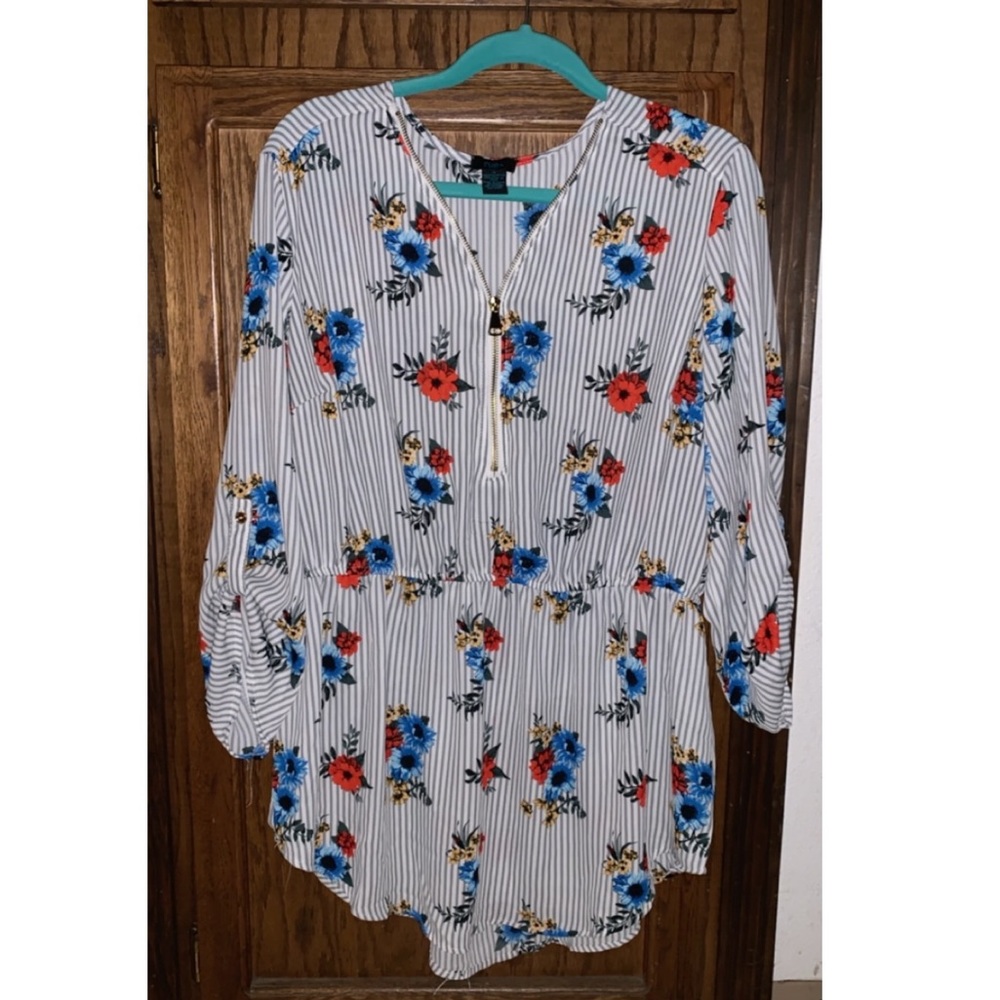 Cute new floral blouse